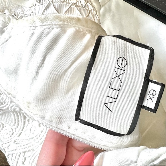 Alexis White Lace Dress - Picture 14 of 15